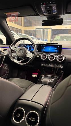 مێرسێدس بێنز CLA